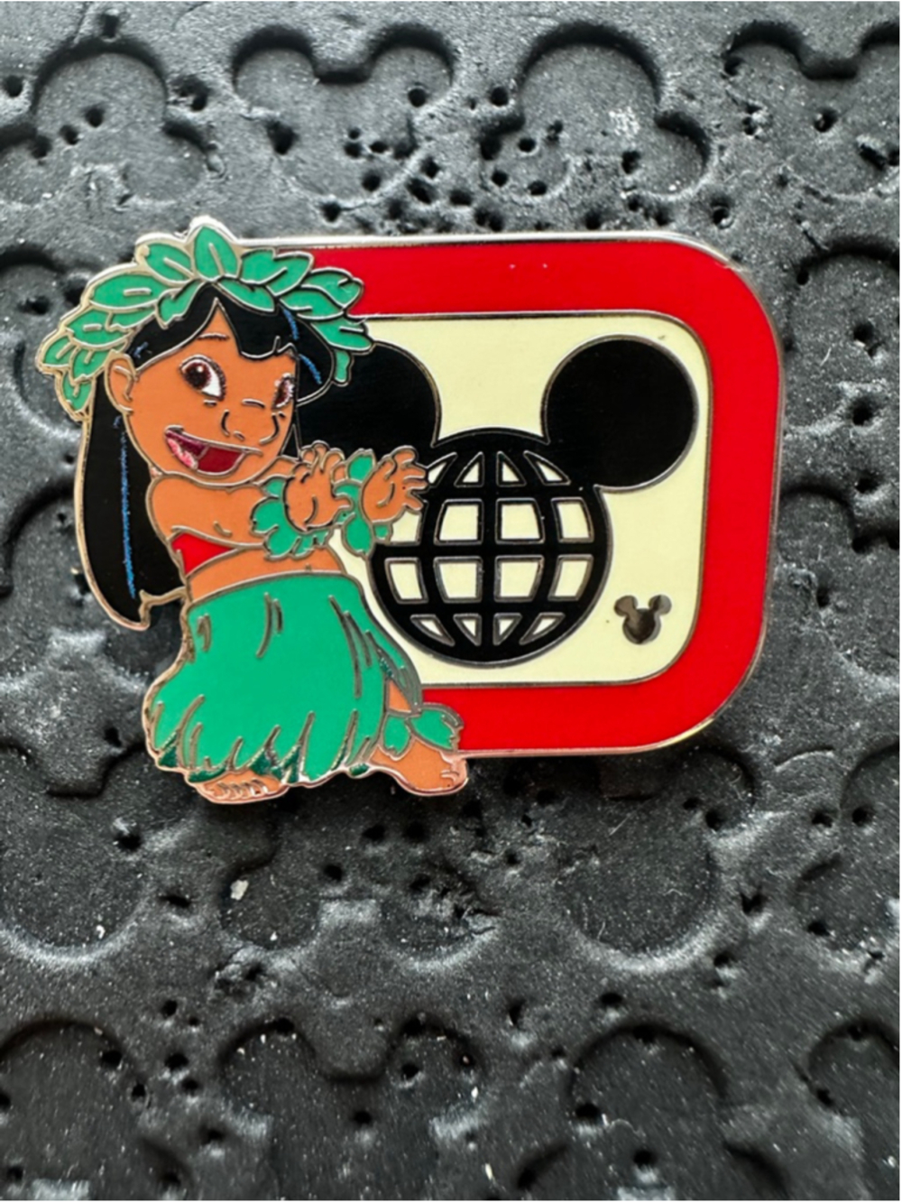 Disney Pin WDW D Lilo Hidden Mickey Disney Wave B 2025 Disney D Pin Lilo Stitch